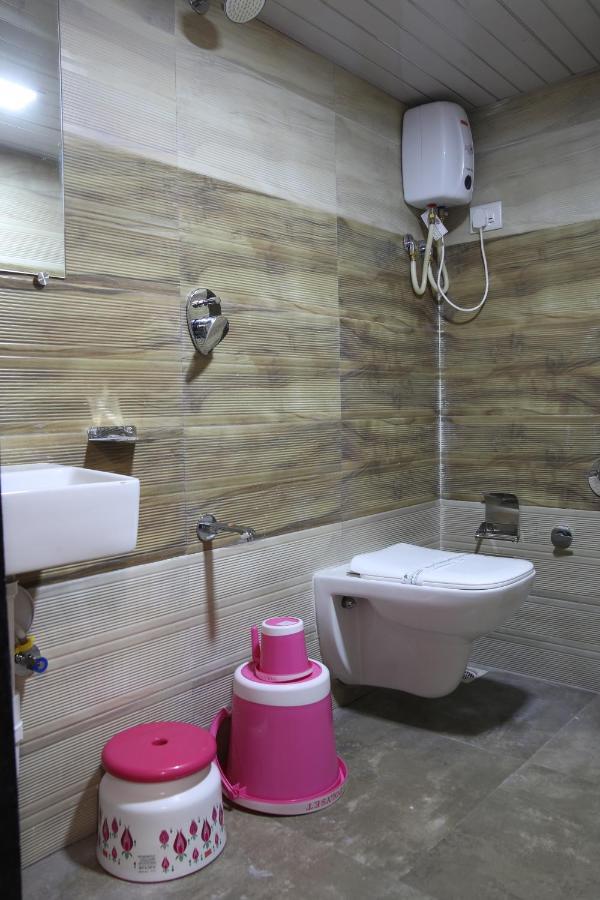 Hotel Apple Inn Navi Mumbai Eksteriør bilde