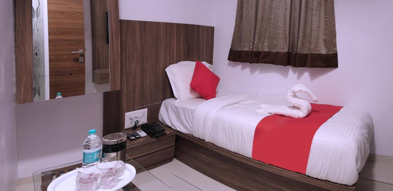 Hotel Apple Inn Navi Mumbai Eksteriør bilde
