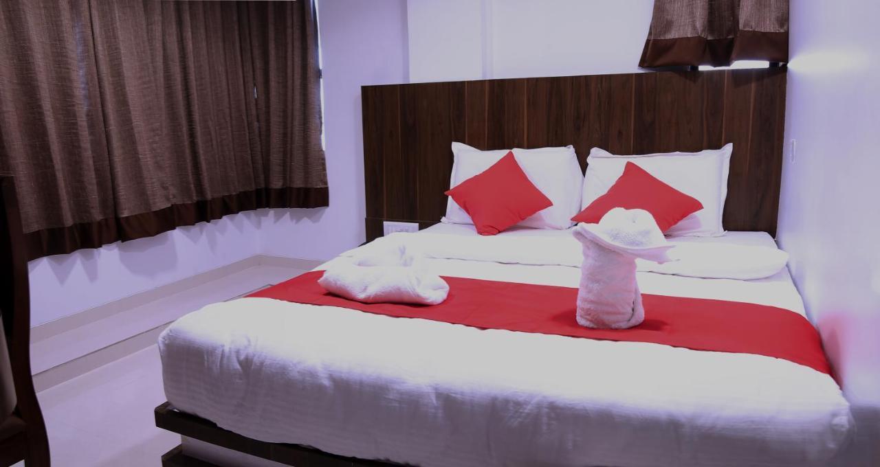 Hotel Apple Inn Navi Mumbai Eksteriør bilde
