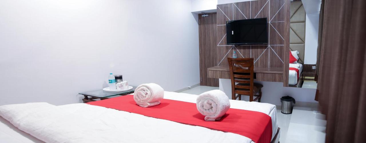Hotel Apple Inn Navi Mumbai Eksteriør bilde
