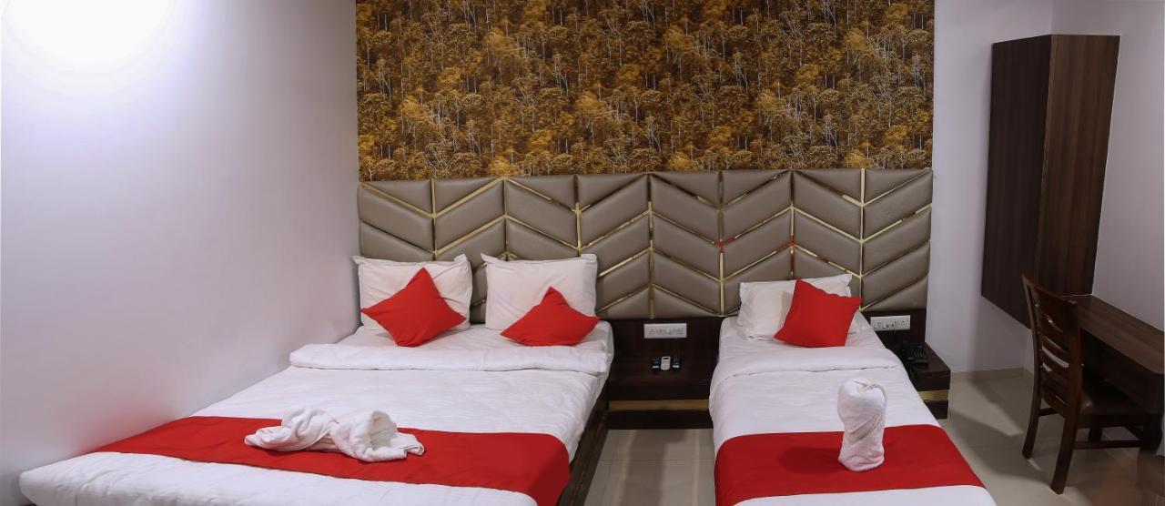 Hotel Apple Inn Navi Mumbai Eksteriør bilde