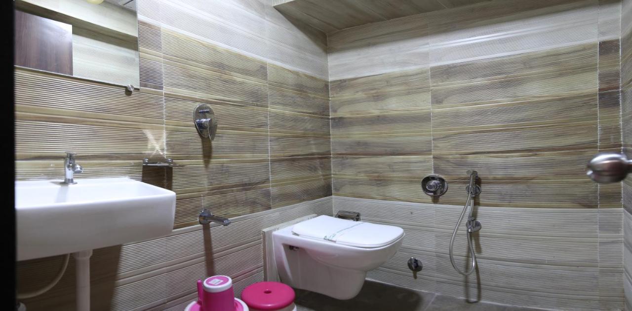 Hotel Apple Inn Navi Mumbai Eksteriør bilde