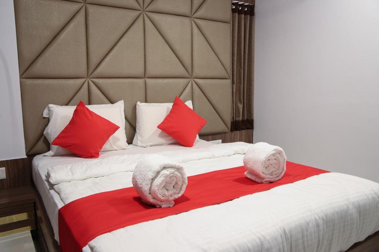 Hotel Apple Inn Navi Mumbai Eksteriør bilde